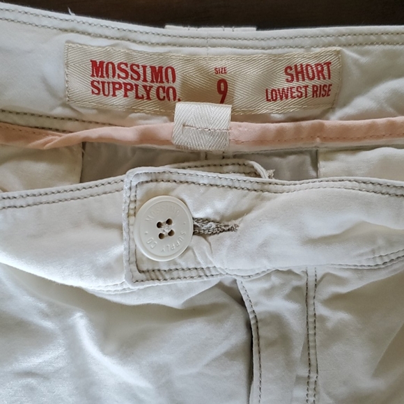 Mossimo shorts - Picture 3 of 3